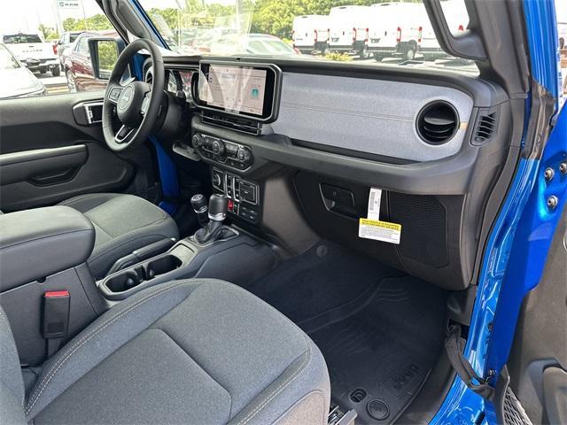 new 2025 Jeep Wrangler car, priced at $37,262