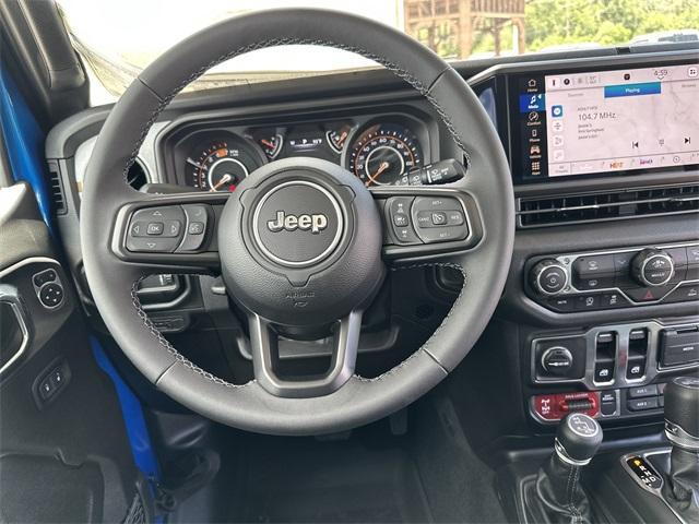 new 2025 Jeep Wrangler car, priced at $37,262