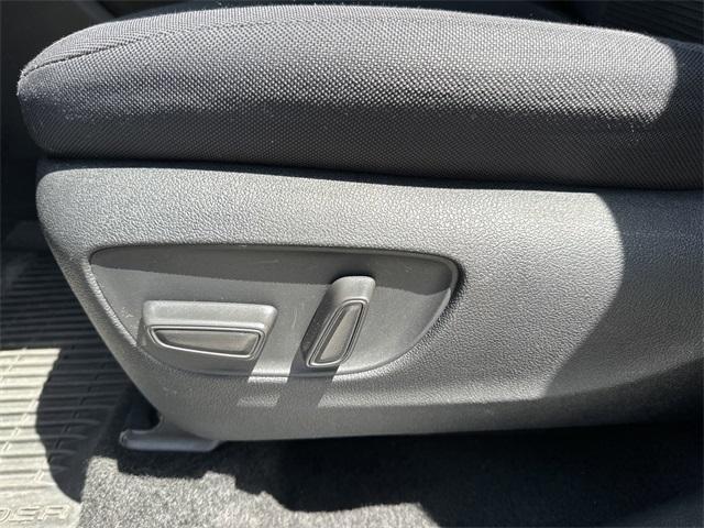 used 2023 Toyota Highlander car, priced at $29,105