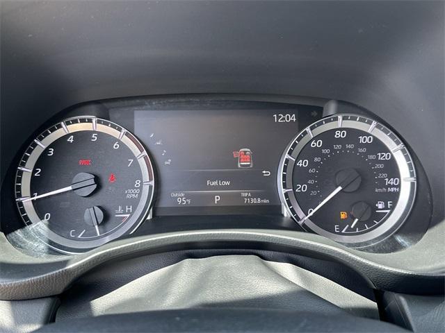 used 2023 Toyota Highlander car, priced at $29,105