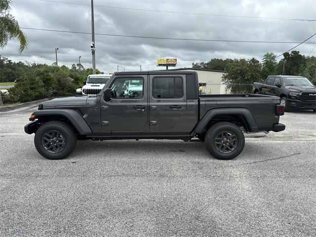 new 2025 Jeep Gladiator car, priced at $39,949