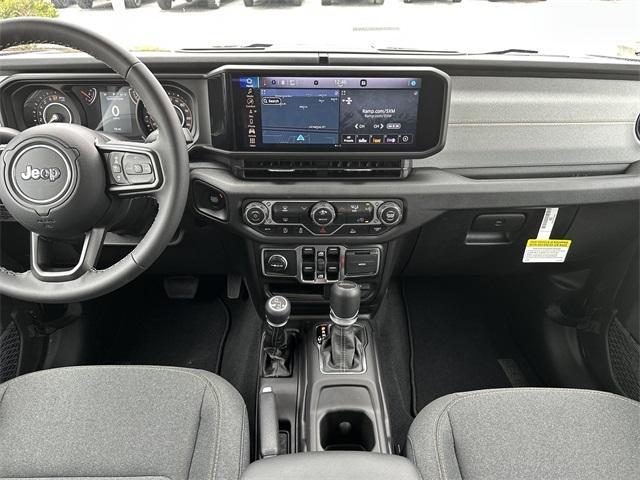 new 2025 Jeep Gladiator car, priced at $39,949