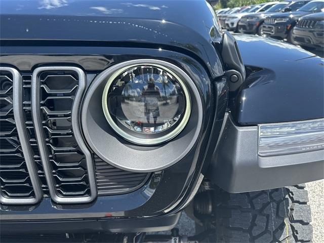 new 2025 Jeep Gladiator car, priced at $45,739