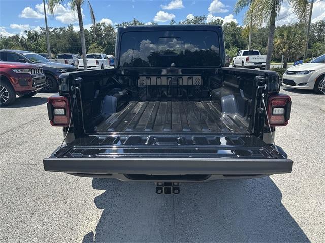 new 2025 Jeep Gladiator car, priced at $45,739