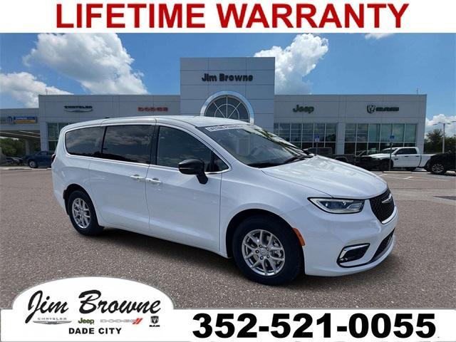 new 2026 Chrysler Pacifica car, priced at $35,840