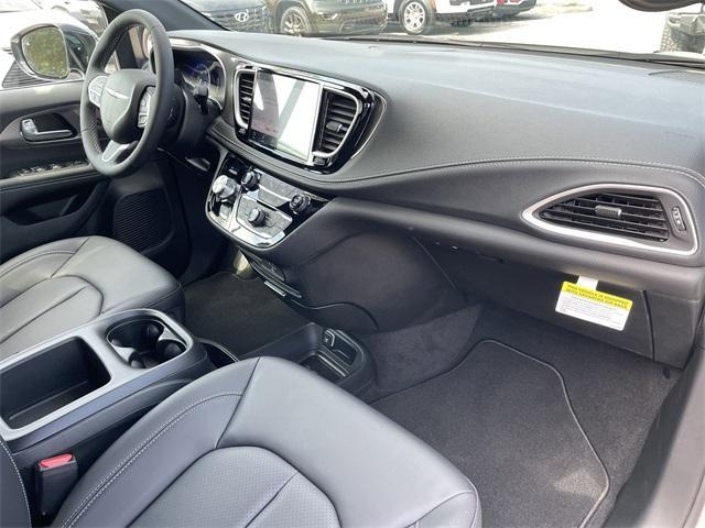 new 2026 Chrysler Pacifica car, priced at $35,840