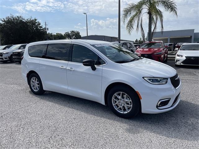 new 2026 Chrysler Pacifica car, priced at $35,840