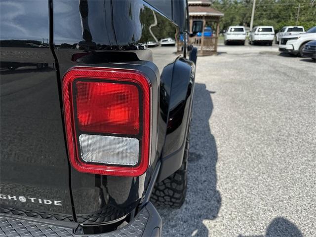 new 2025 Jeep Gladiator car, priced at $42,977