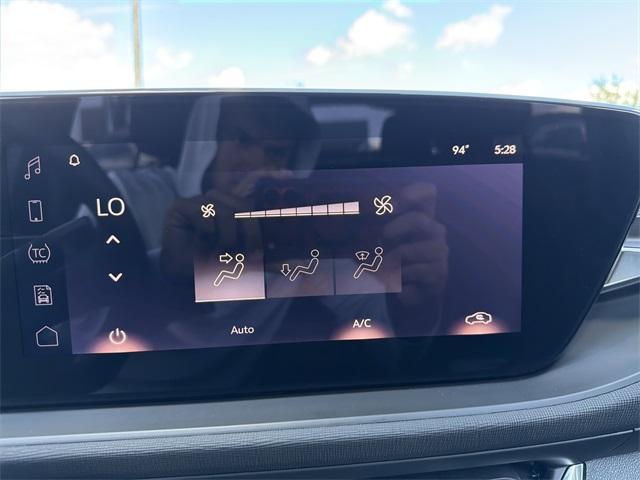 used 2025 Buick Envista car, priced at $24,198