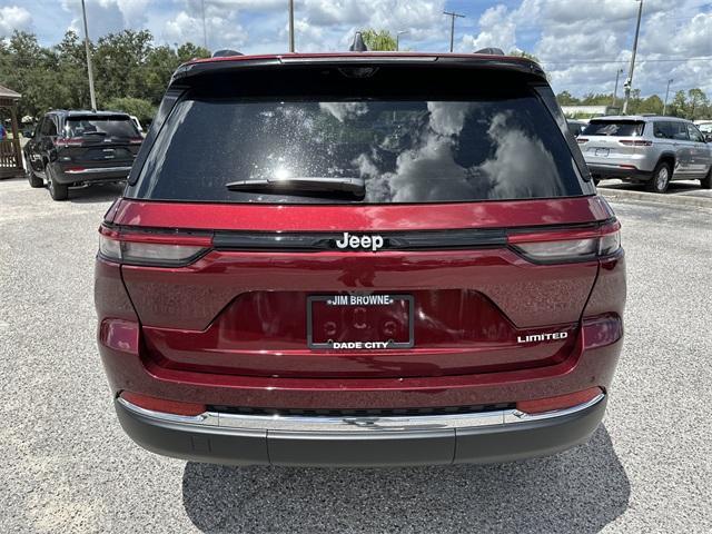 new 2025 Jeep Grand Cherokee car, priced at $44,074
