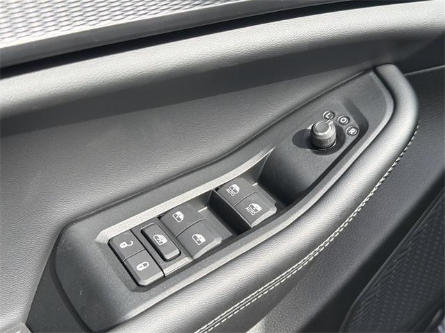 new 2025 Jeep Grand Cherokee L car, priced at $36,060