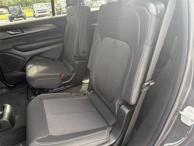 new 2025 Jeep Grand Cherokee L car, priced at $36,060