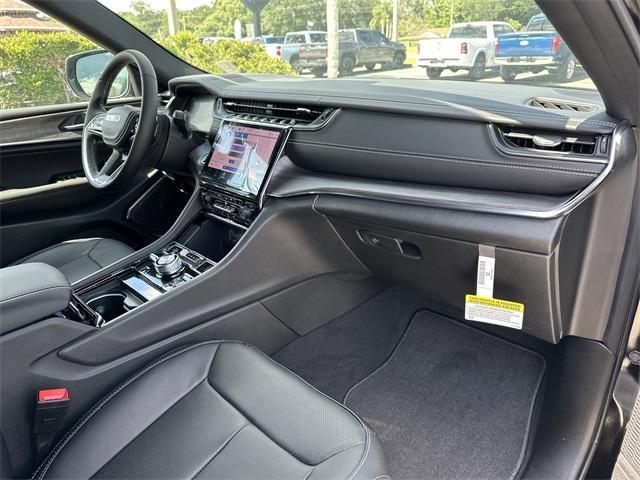 new 2025 Jeep Grand Cherokee L car, priced at $54,946