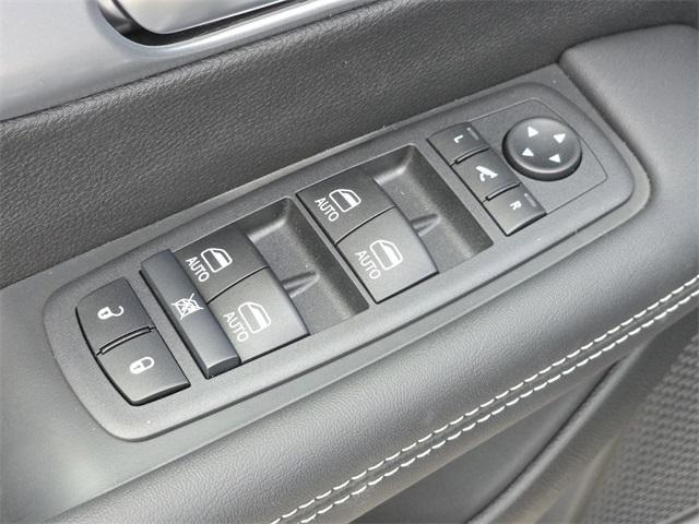 new 2026 Chrysler Pacifica car, priced at $45,881