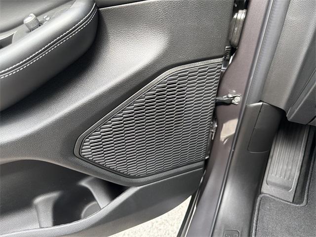 new 2025 Jeep Grand Cherokee car, priced at $39,303