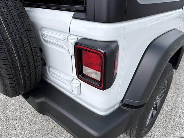 new 2026 Jeep Wrangler car, priced at $43,893