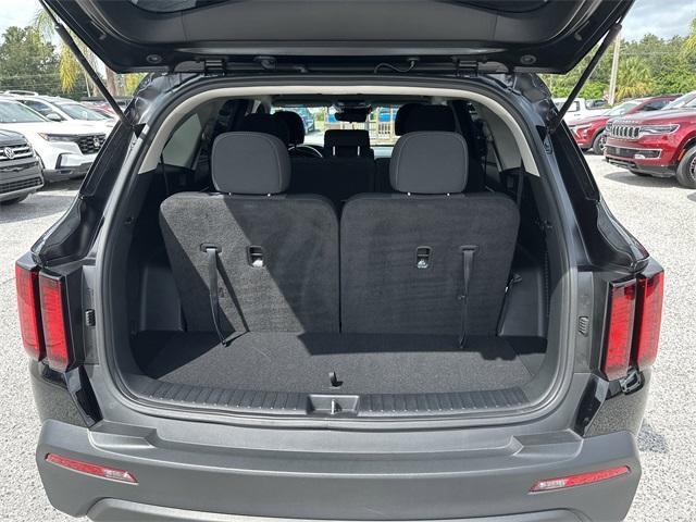 used 2022 Kia Sorento car, priced at $23,123