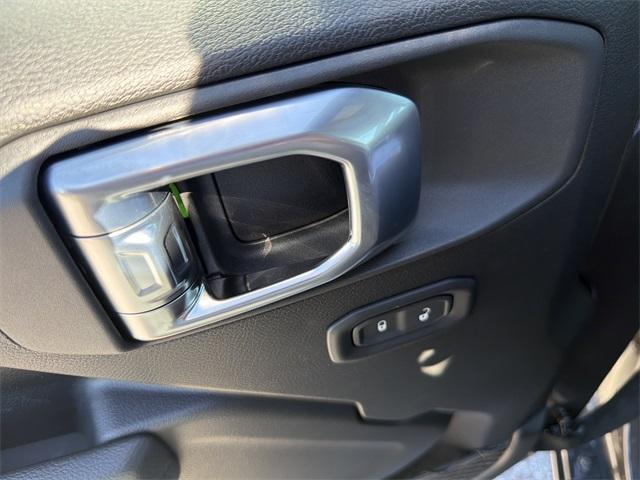 new 2026 Jeep Wrangler car, priced at $35,709