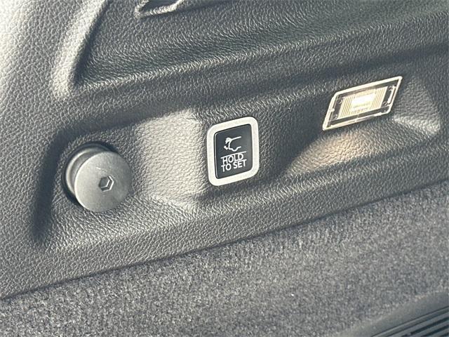 new 2025 Jeep Grand Cherokee L car, priced at $57,453