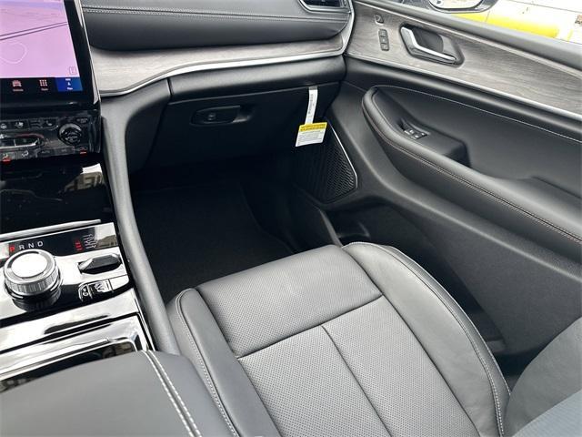 new 2025 Jeep Grand Cherokee L car, priced at $57,453