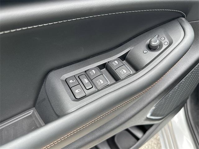 new 2025 Jeep Grand Cherokee L car, priced at $57,453