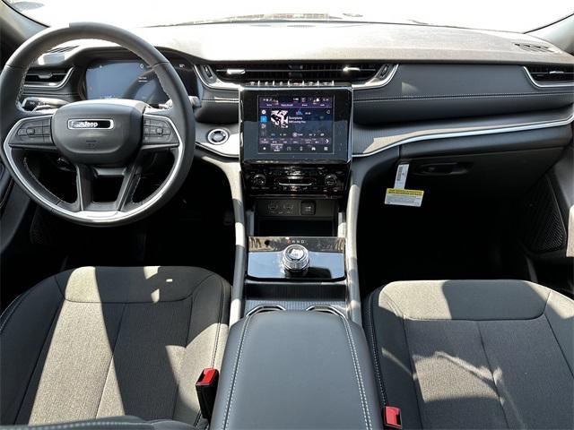 new 2025 Jeep Grand Cherokee car, priced at $36,192