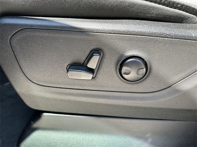 used 2022 Ram 1500 car, priced at $29,865