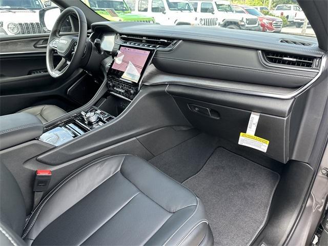 new 2025 Jeep Grand Cherokee L car, priced at $54,946