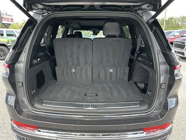 new 2025 Jeep Grand Cherokee L car, priced at $54,946
