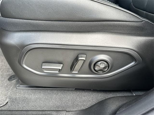 new 2025 Jeep Grand Cherokee L car, priced at $54,946