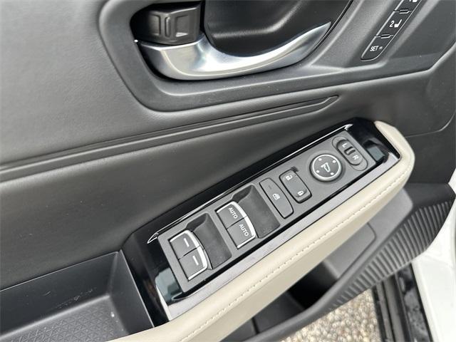 used 2023 Honda Accord Hybrid car, priced at $30,489