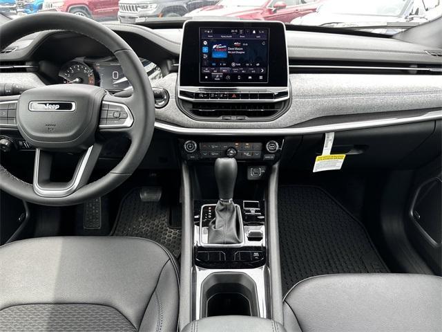 new 2025 Jeep Compass car, priced at $28,623