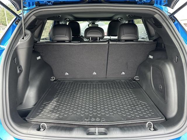 new 2025 Jeep Compass car, priced at $28,623