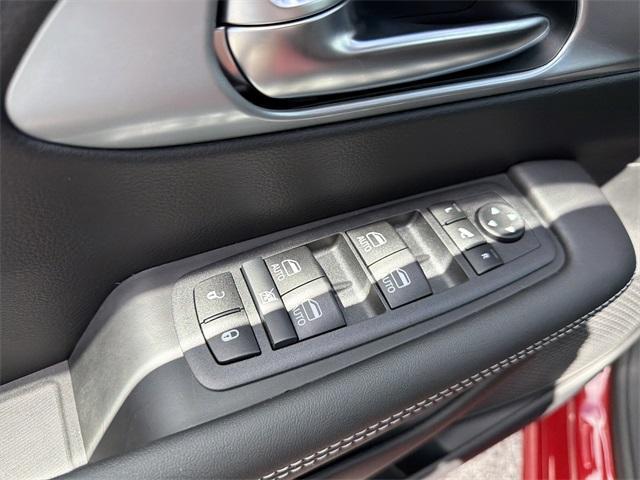 new 2026 Chrysler Pacifica car, priced at $46,827