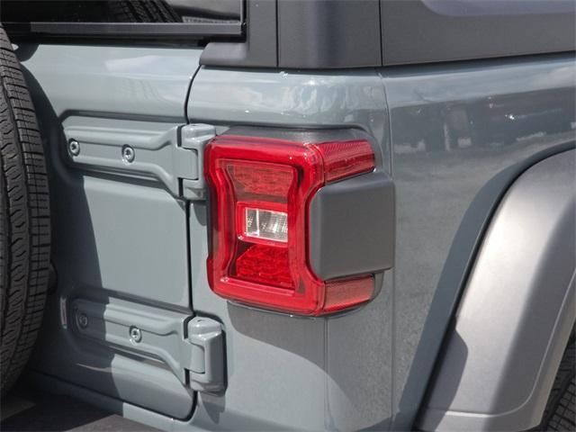 new 2025 Jeep Wrangler car, priced at $45,869