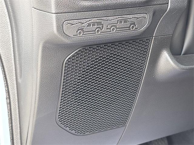 new 2025 Jeep Wrangler car, priced at $45,869