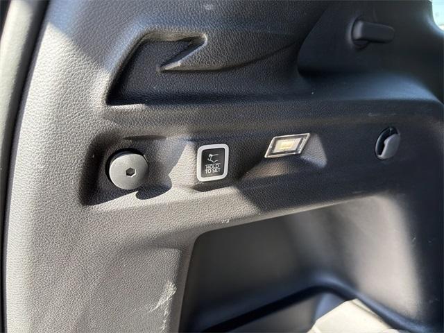 used 2024 Jeep Grand Cherokee L car, priced at $33,510