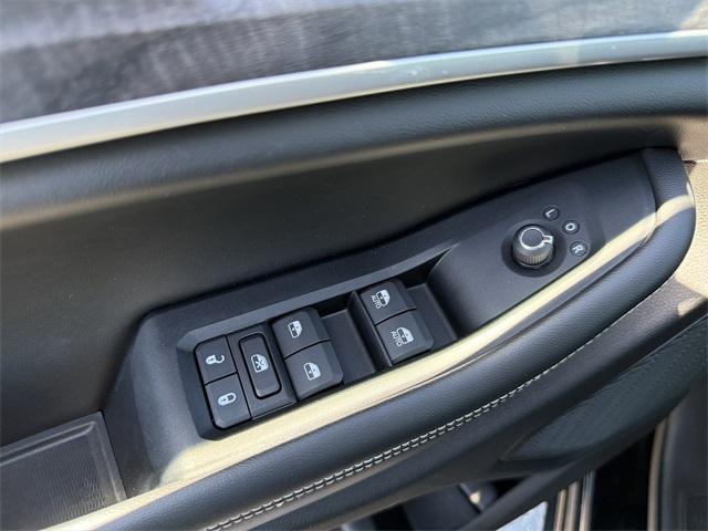 used 2024 Jeep Grand Cherokee L car, priced at $33,510