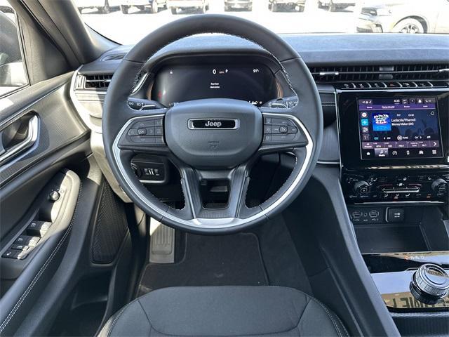 new 2025 Jeep Grand Cherokee car, priced at $36,067