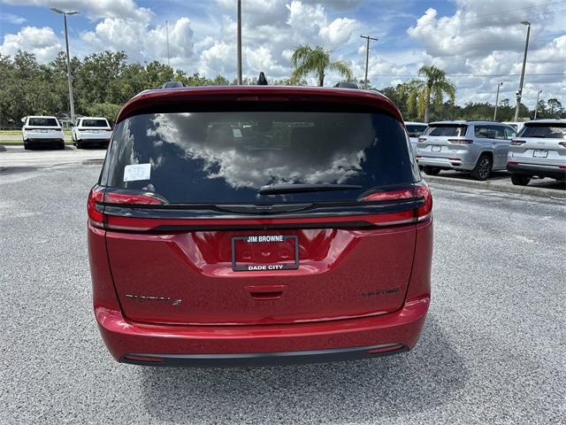 new 2025 Chrysler Pacifica car, priced at $42,615