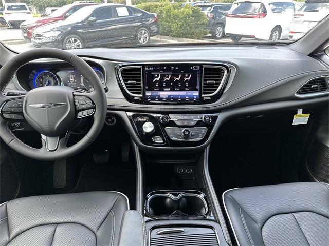 new 2025 Chrysler Pacifica car, priced at $42,615