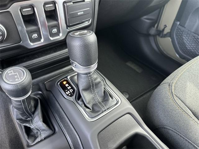 new 2025 Jeep Wrangler car, priced at $34,136