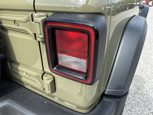 new 2025 Jeep Wrangler car, priced at $34,136