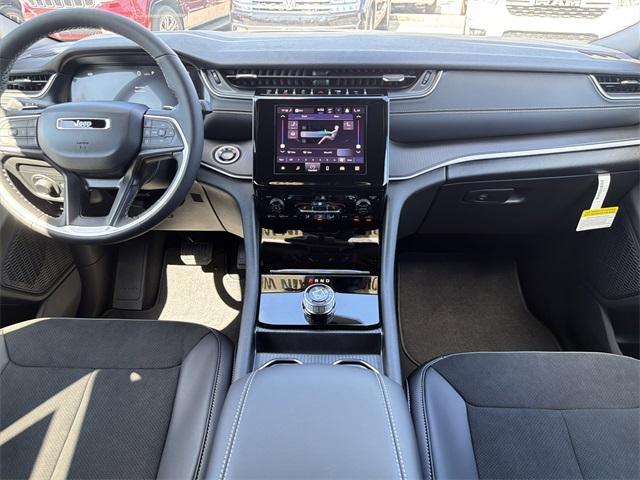 new 2025 Jeep Grand Cherokee L car, priced at $40,948