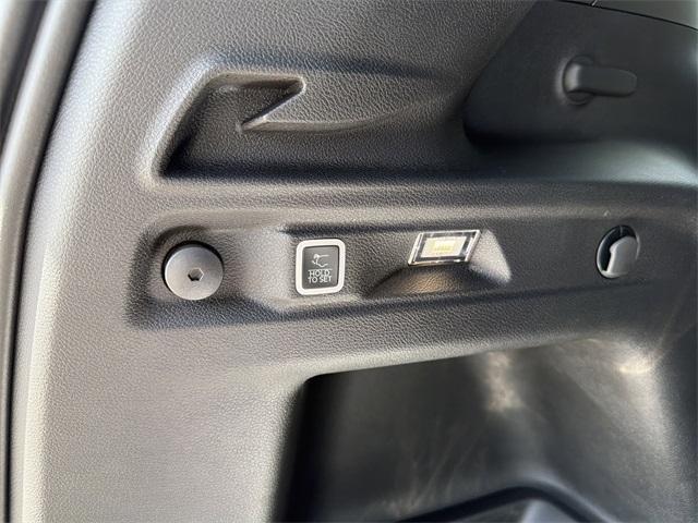 new 2025 Jeep Grand Cherokee L car, priced at $42,666