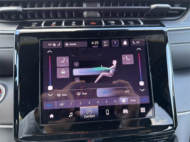 new 2025 Jeep Grand Cherokee car, priced at $36,192