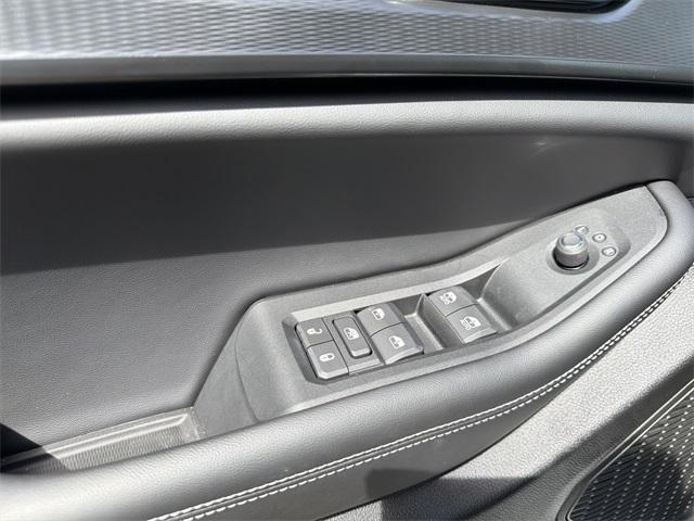 new 2025 Jeep Grand Cherokee car, priced at $36,192