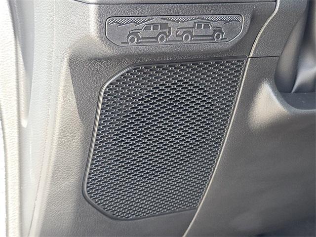 new 2025 Jeep Gladiator car, priced at $45,081