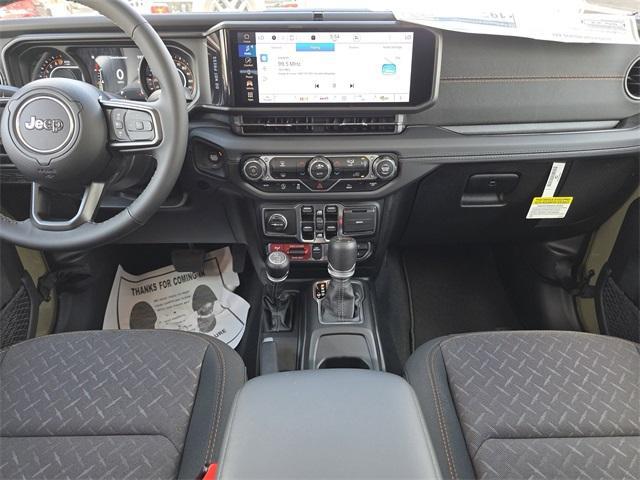 new 2025 Jeep Gladiator car, priced at $45,739
