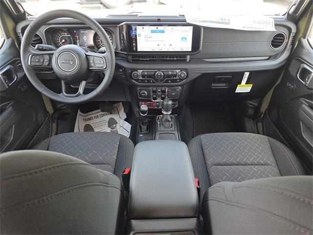 new 2025 Jeep Gladiator car, priced at $45,739